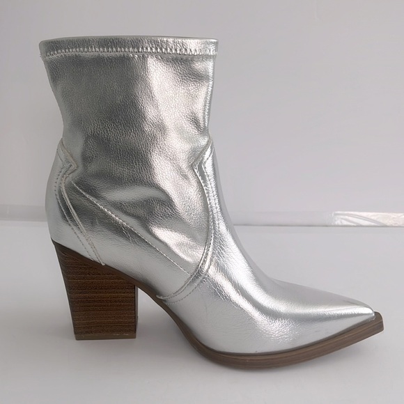 MIA $80 Women Rachell Block Stacked Heel Western Bootie Silver Shoes Size 8 NWOT - Picture 4 of 8
